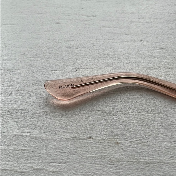 DIFF NWOT Raven Designer Cat Eye Sunglasses for Women UV400 Protection - Picture 11 of 11